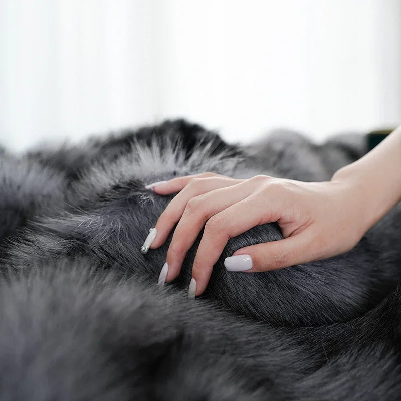 Fluffy No Hair Loss Blanket