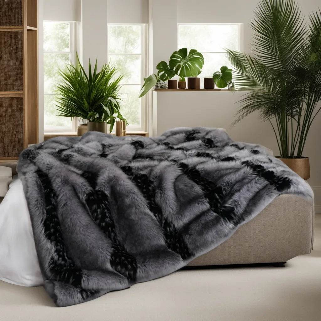 Fluffy No Hair Loss Blanket